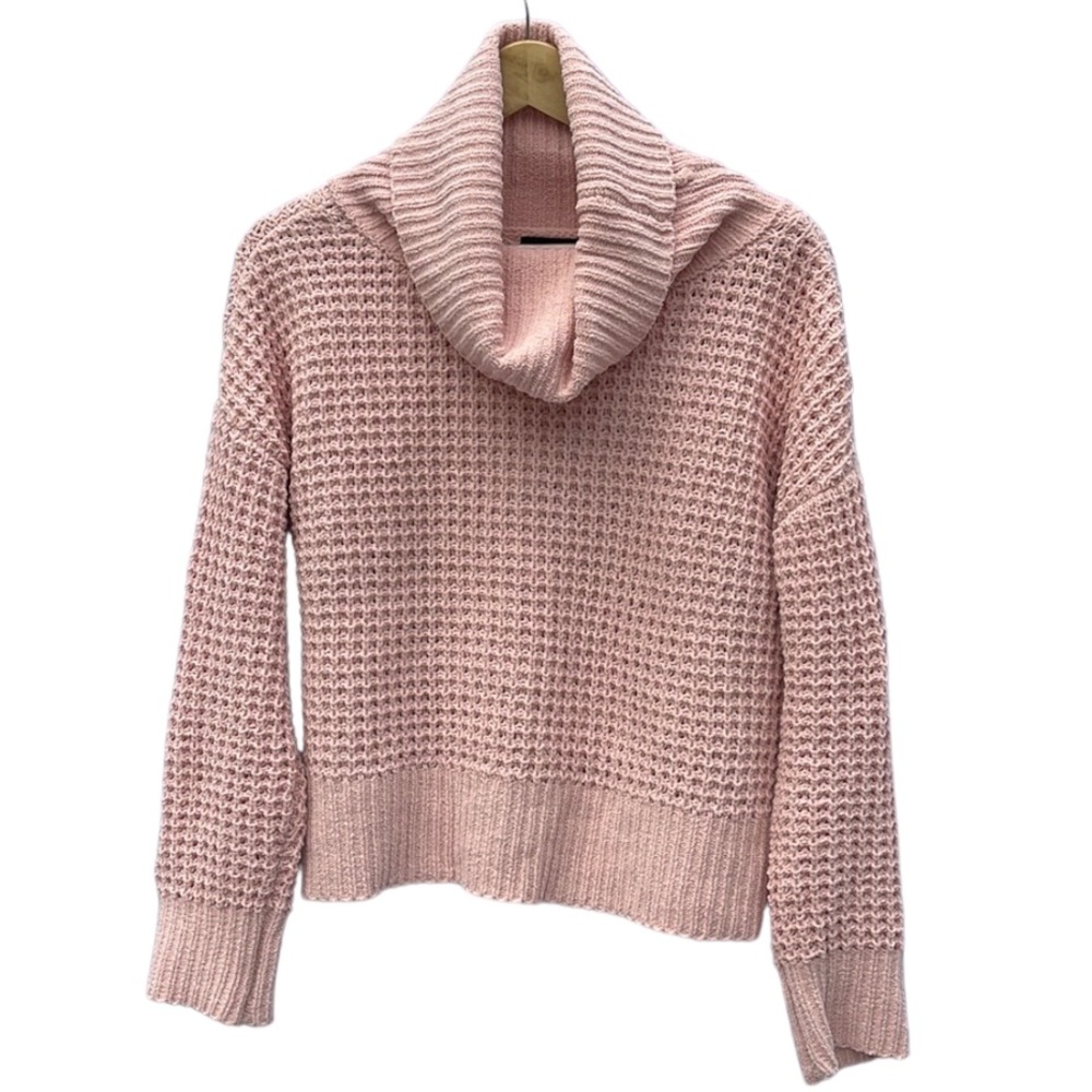 Soft Pink Turtleneck Long Sleeve Open Stitch Sweater Size Large